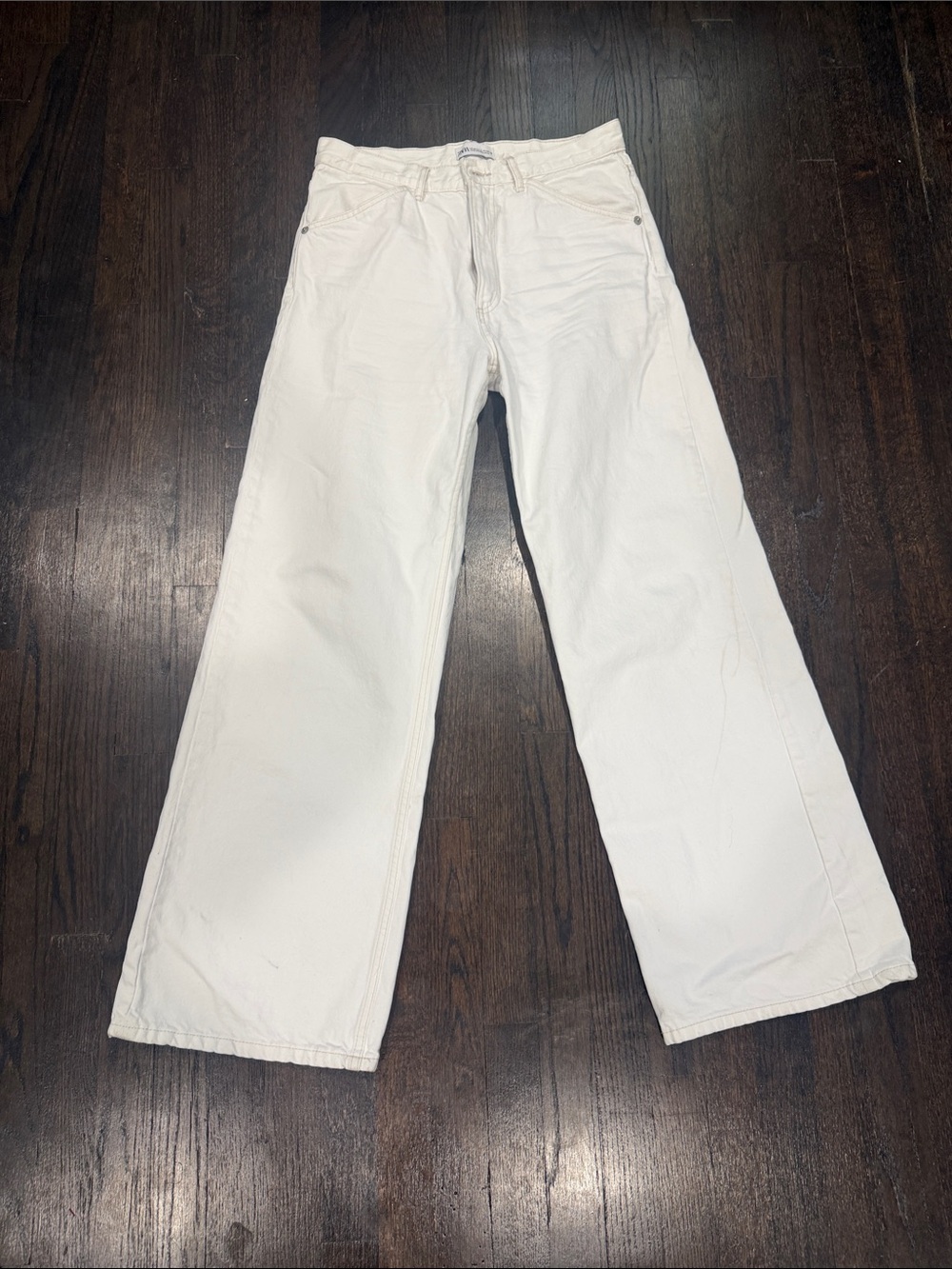 Zara women’s size 28 White Straight-Leg Jeans